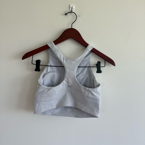 Lululemon grey sports bra NWOT - Picture 2 of 10